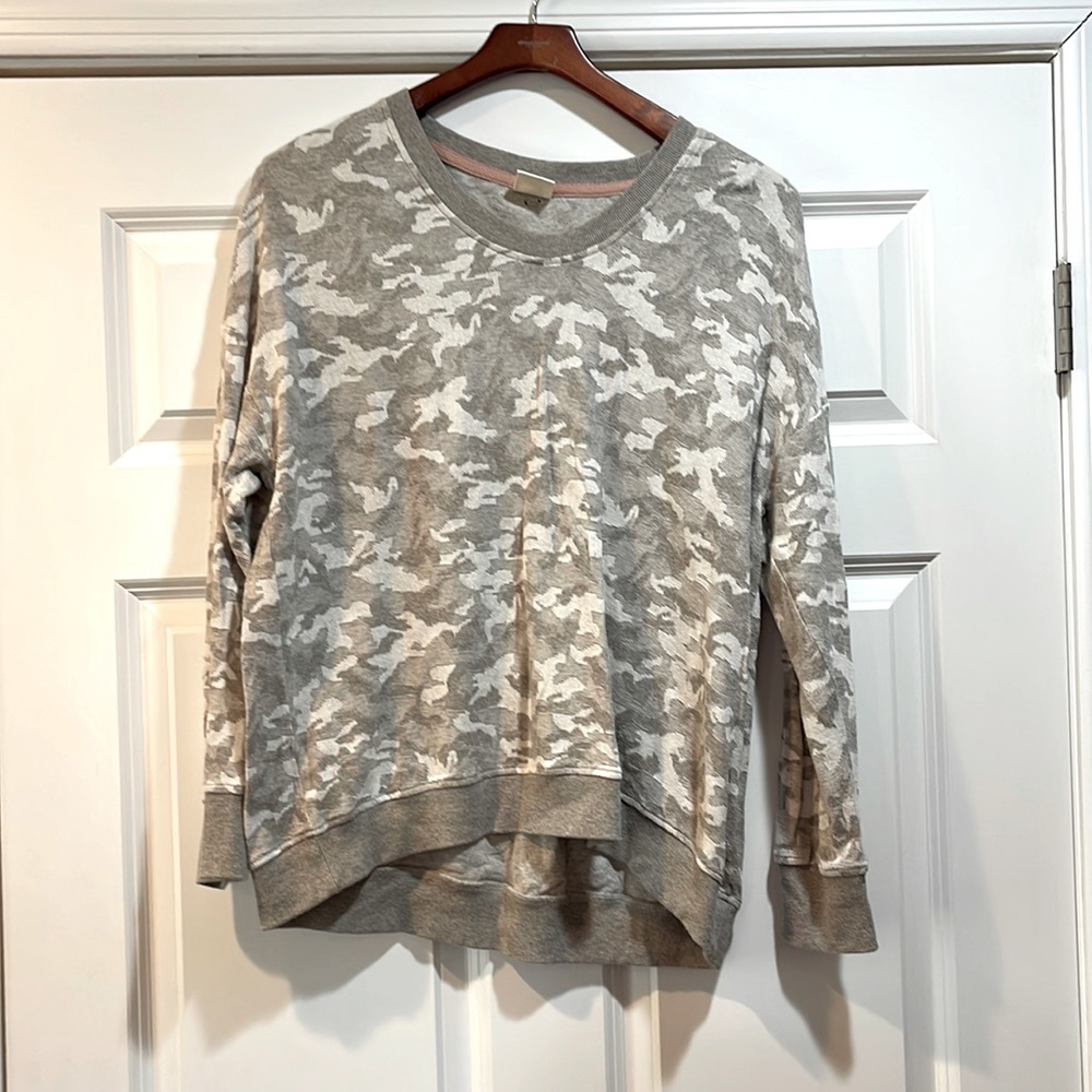 Good Hart Camo Sweatshirt